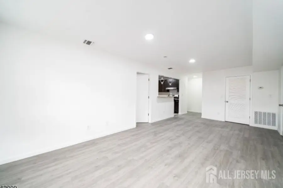 -392 College Drive, Edison, NJ 08817 - #3