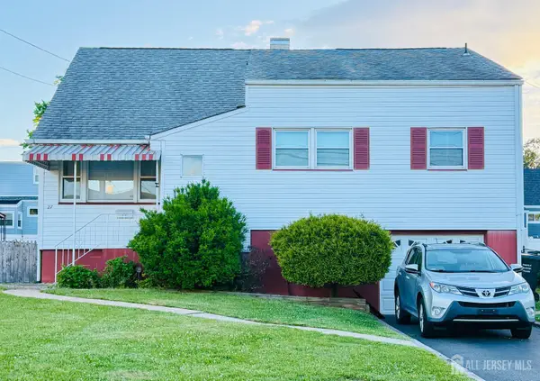 -27 Concannon Drive, Fords, NJ 08863