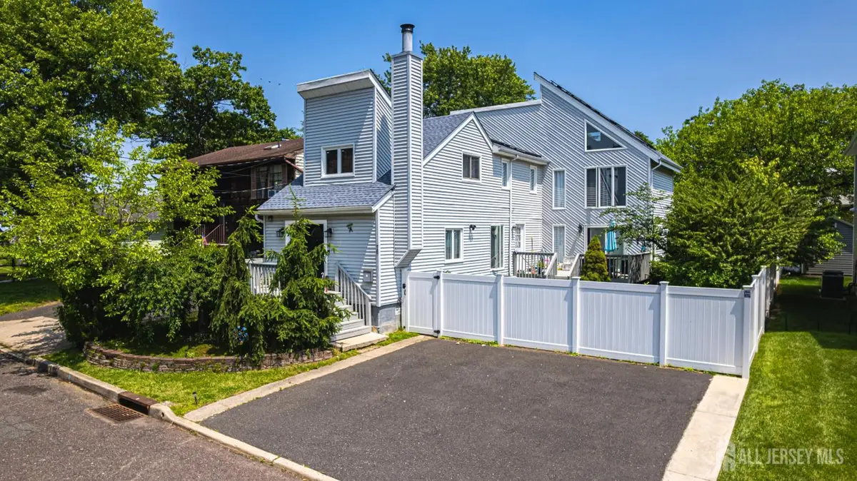 -76 Woodland Drive, Keyport, NJ 07735 - #1