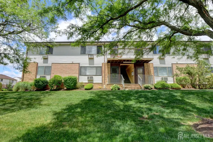 -1303 Cricket Lane, Woodbridge, NJ 07095 - #2