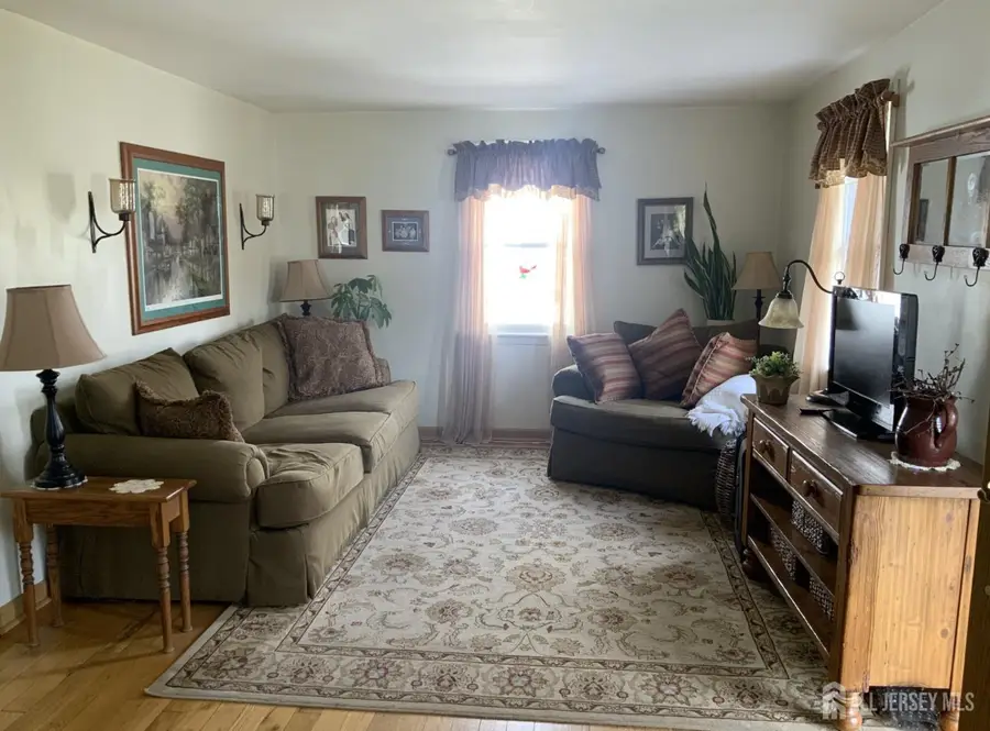 -89 Bernard Street, Carteret, NJ 07008 - #2