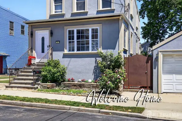 -4 Jeanette Street, Carteret, NJ 07008