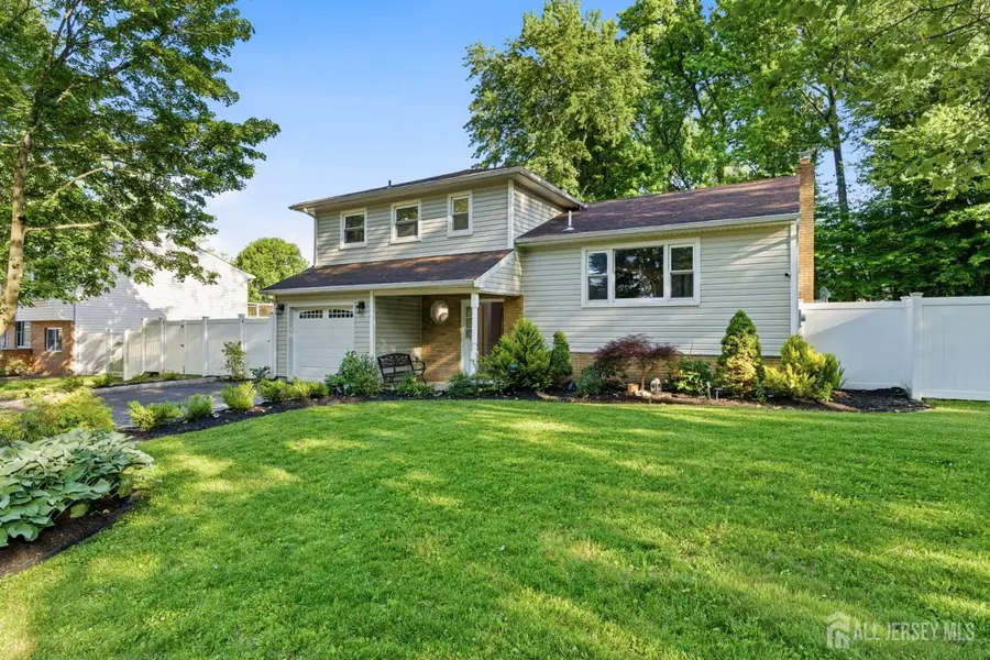 -5 Mckinley Street, Edison, NJ 08820 - #3