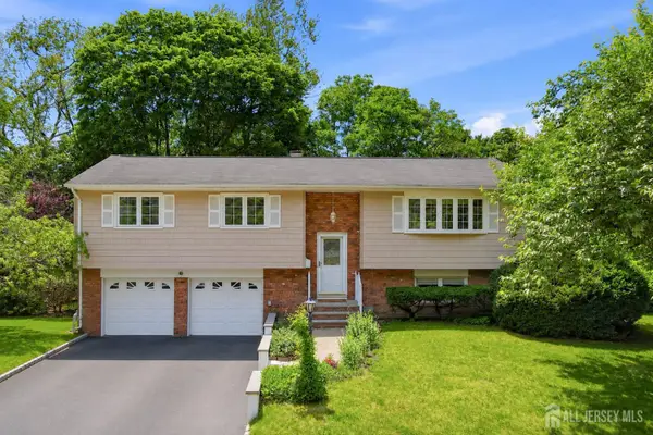 -8 Nottingham Drive, East Brunswick, NJ 08816