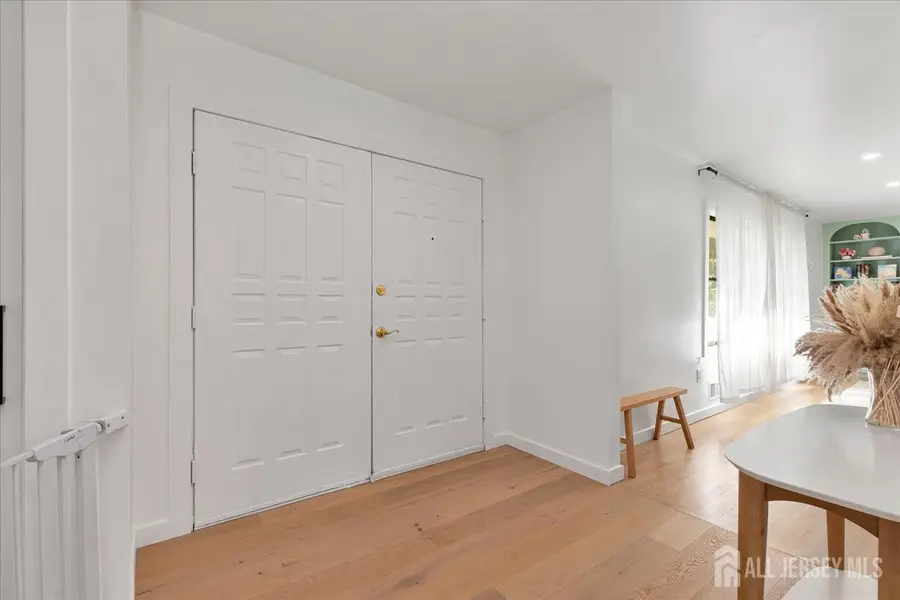 -2 Abbott Court, Edison, NJ 08820 - #2