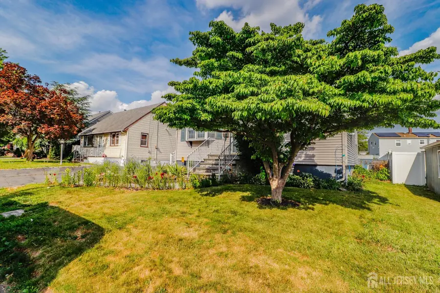 -13 Meade Street, Sewaren, NJ 07077 - #3