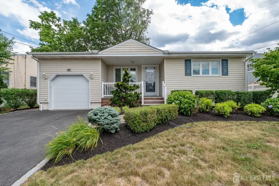 -95 Jeffery Road, Colonia, NJ 07067 - #2