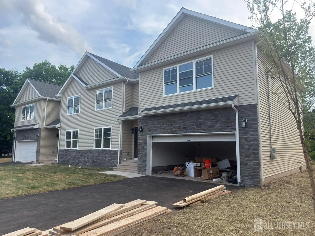 -10 Delar Parkway #A, Franklin Park, NJ 08823 - #1