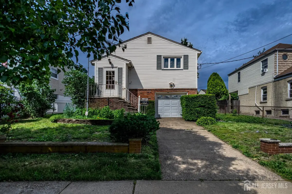 -149 Strawberry Hill Avenue, Woodbridge, NJ 07095 - #1