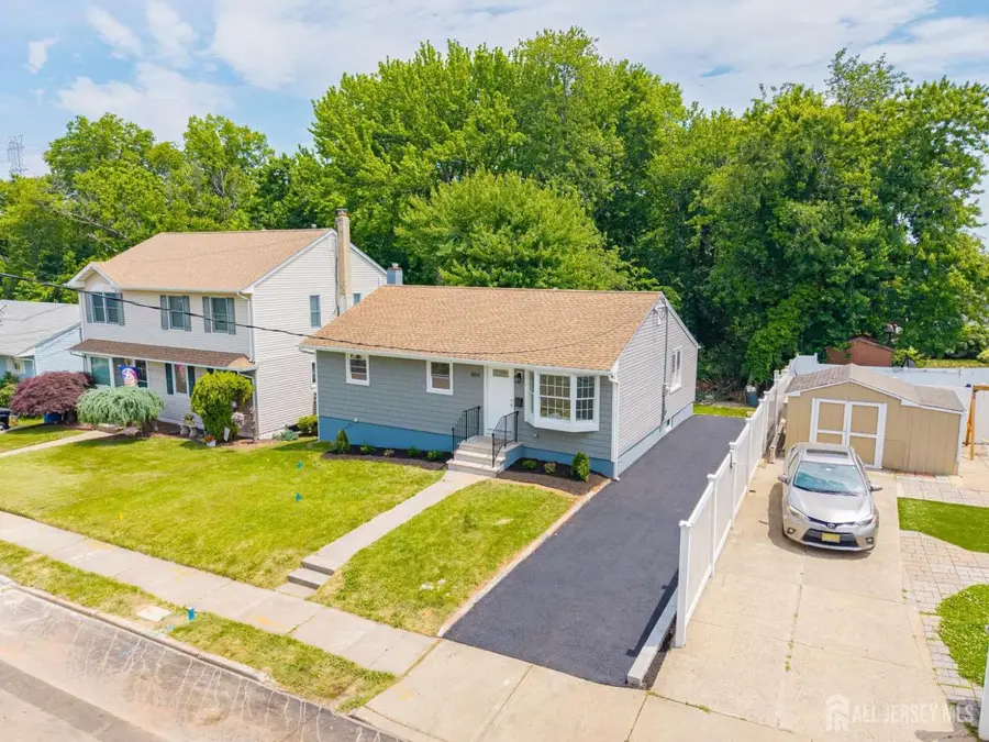 -864 Court Street, Woodbridge, NJ 07095 - #2
