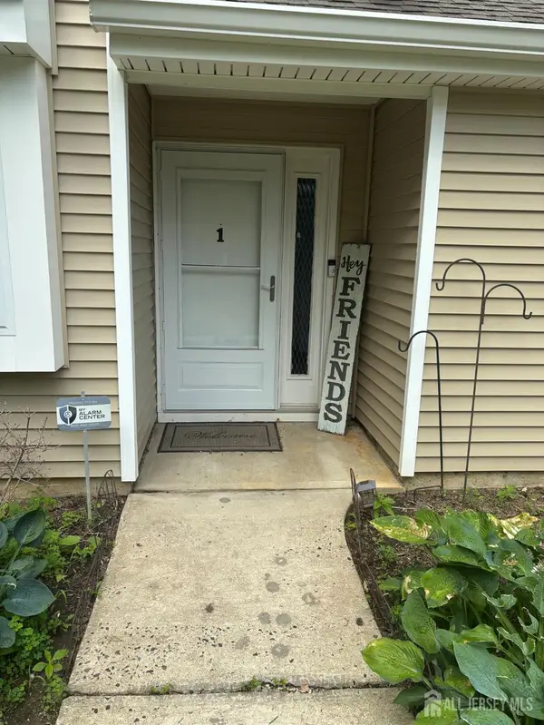 -1 Arrowwood Lane, South Brunswick, NJ 08852