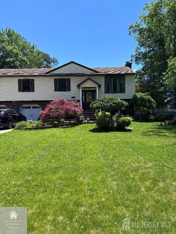 -115 Oak Street, Old Bridge, NJ 08857