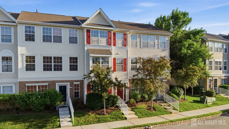 -27 Woodlake Drive, Parlin, NJ 08872 - #2