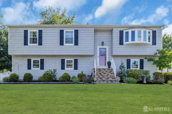 -630 Harvard Avenue, South Plainfield, NJ 07080