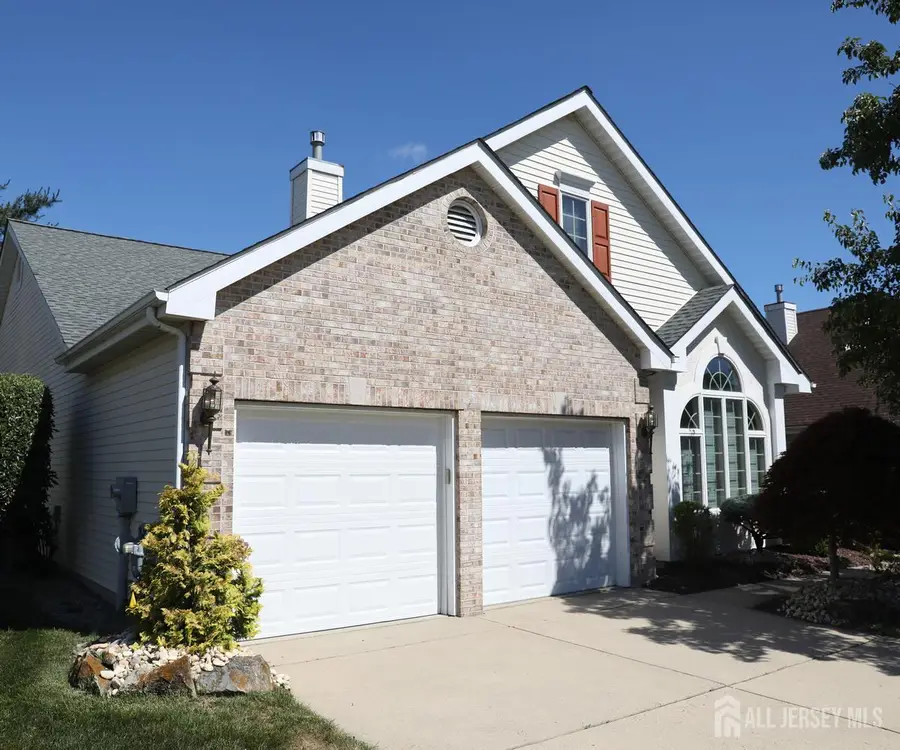 -7 Sherwood Drive, Monroe, NJ 08831 - #3