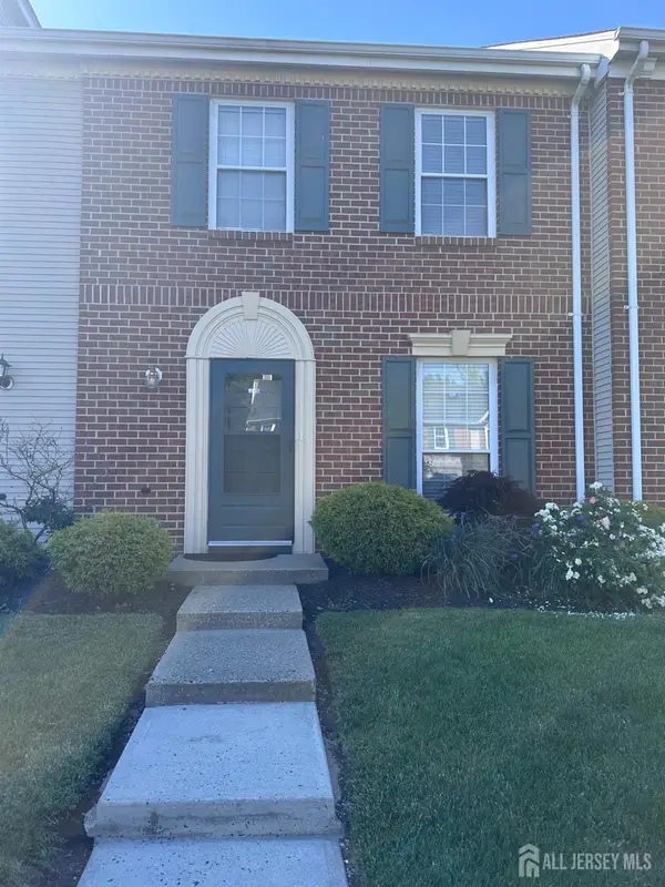-67 Goodwin Drive, North Brunswick, NJ 08902