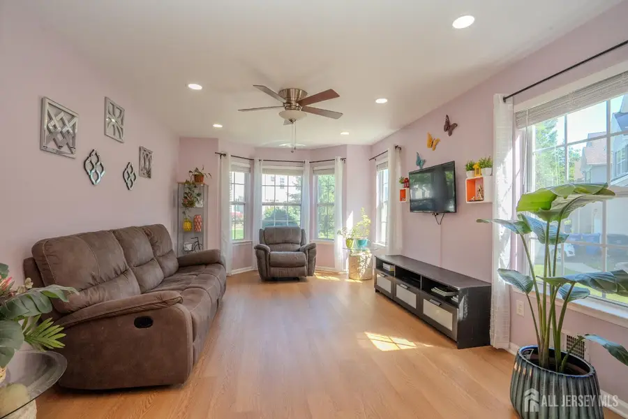-16 Hawthorne Road, North Brunswick, NJ 08902 - #3