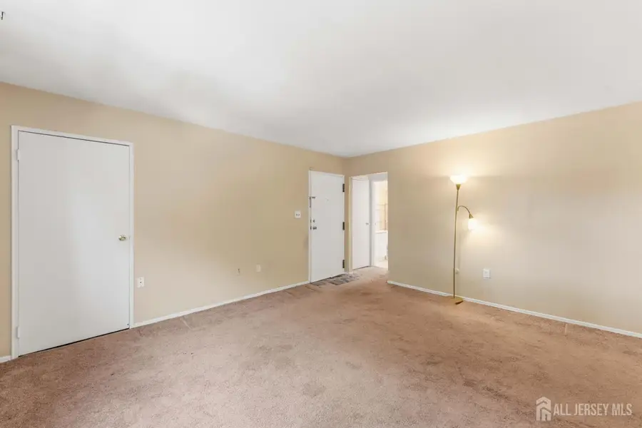 -289 Main Street #14M, Spotswood, NJ 08884 - #3