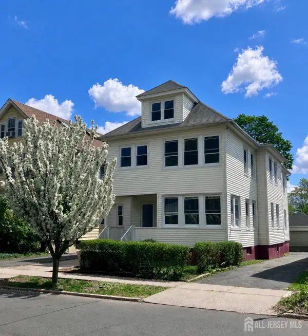 -324 Harper Place, Highland Park, NJ 08904