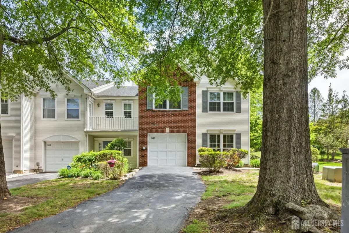 -301 Pheasant Run, Monmouth Junction, NJ 08852 - #1