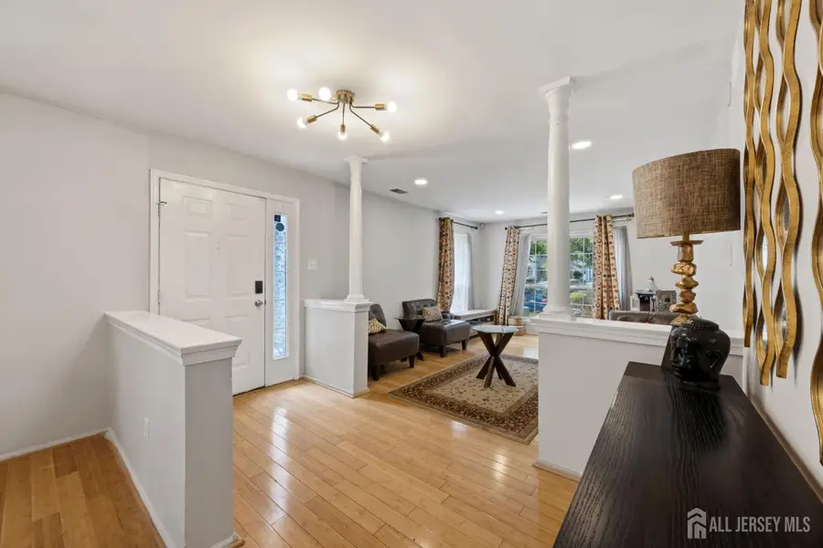 -301 Pheasant Run, Monmouth Junction, NJ 08852 - #2