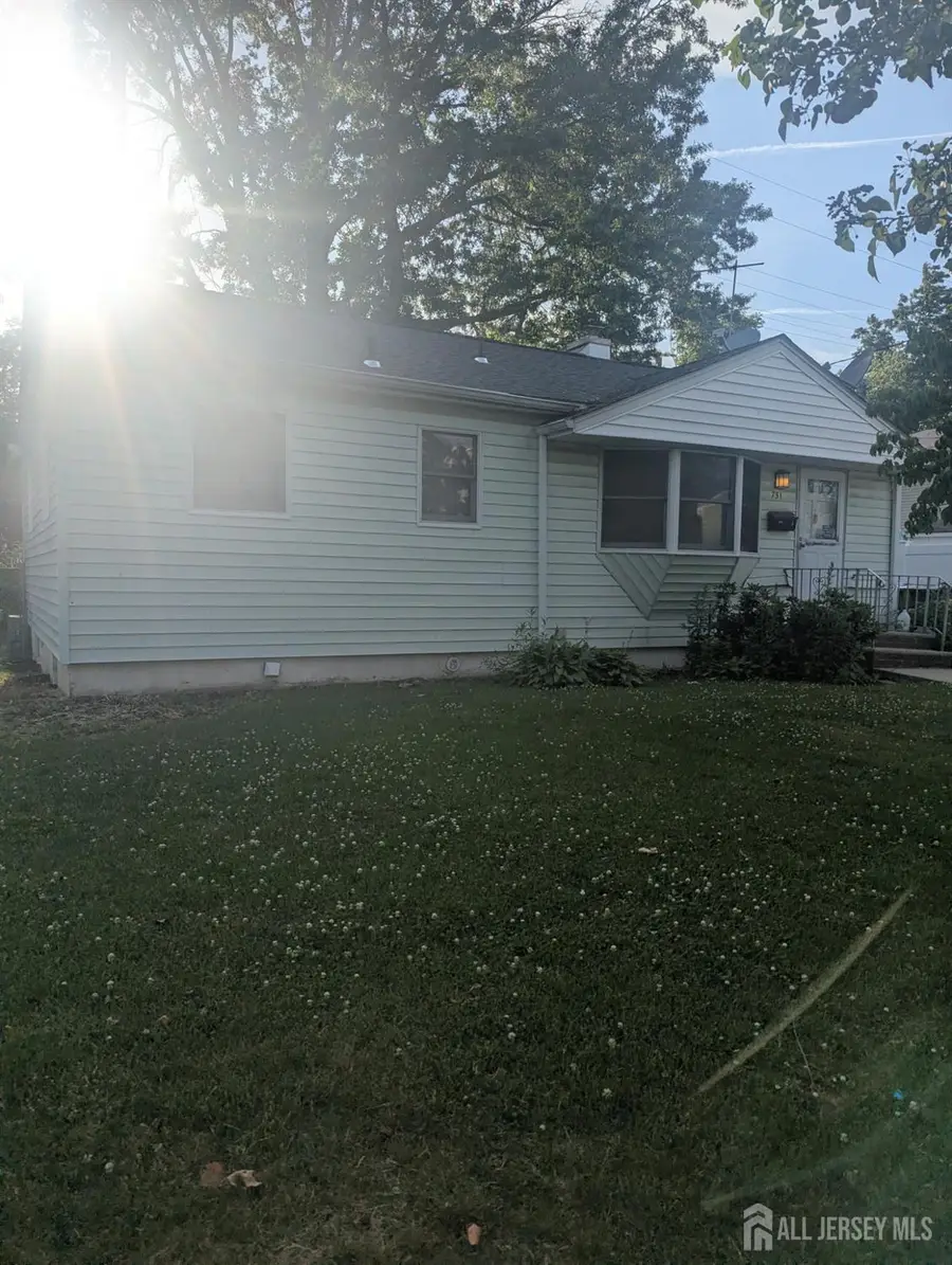 -751 Rutherford Avenue, Woodbridge, NJ 07095 - #3
