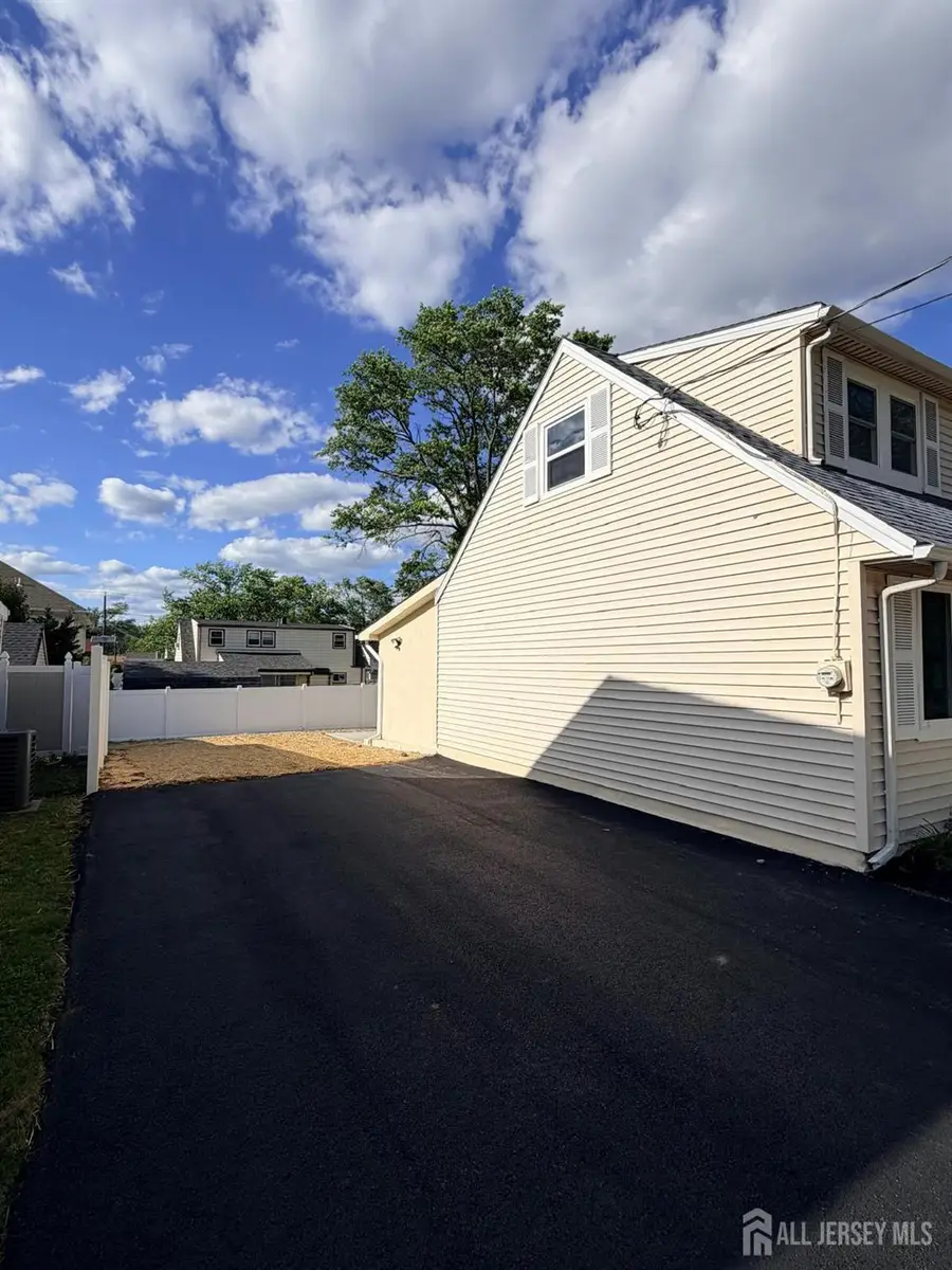 -109 W Arthur Place, Iselin, NJ 08830 - #3