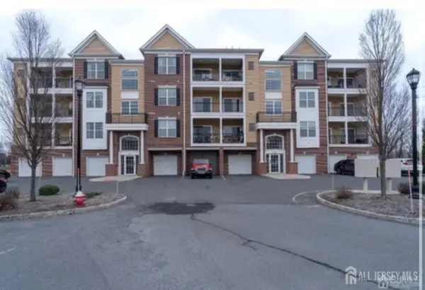 -534 Doral Court, Piscataway, NJ 08854