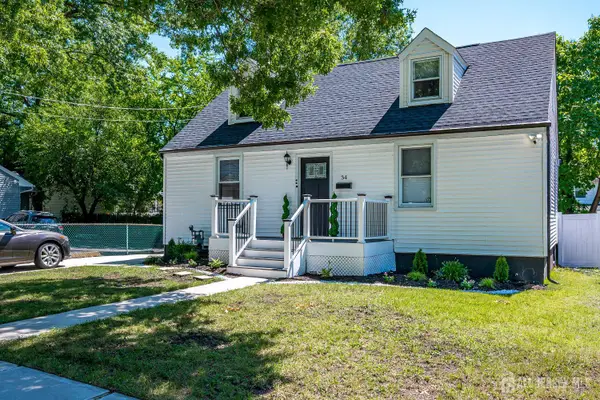 -34 James Place, Metuchen, NJ 08840