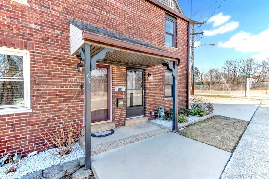 -683 Kosciusko Street, Perth Amboy, NJ 08861 - #2