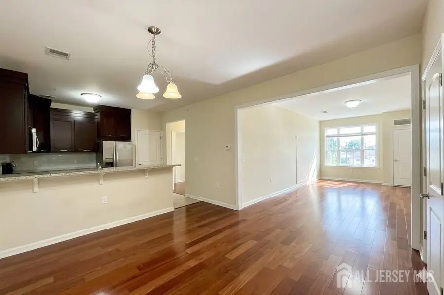 -102 E Elizabeth Avenue E #412, Linden, NJ 07036 - #2