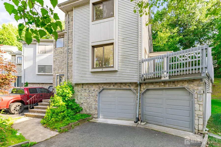 -7 Firethorn Court, East Brunswick, NJ 08816 - #3