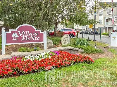 -31 Edinburgh Court, Edison, NJ 08820 - #1