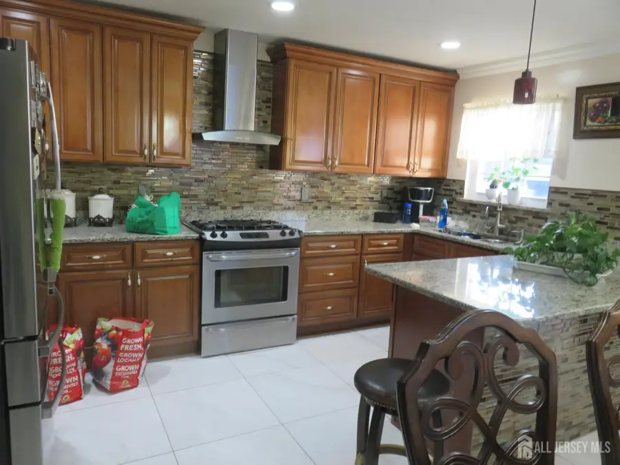 -336 Sutton Street, Perth Amboy, NJ 08861 - #3