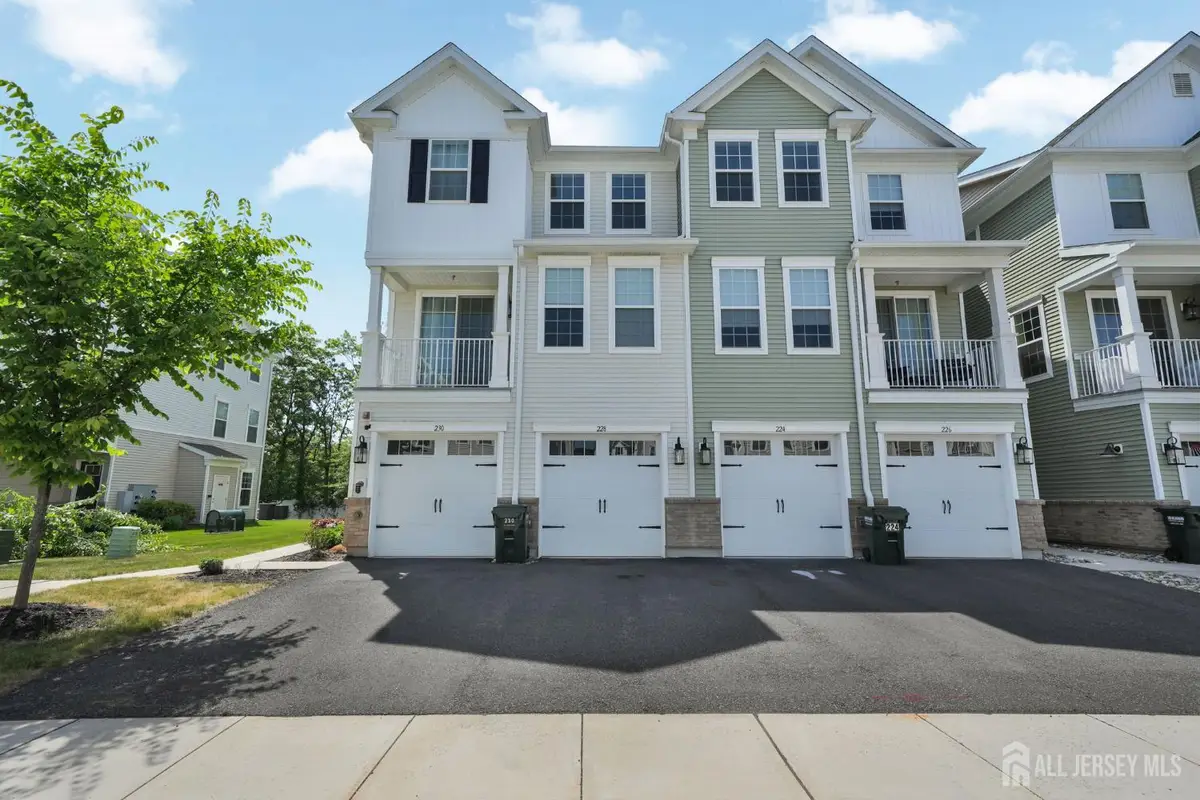 -228 Park Lane, Dunellen, NJ 08812 - #1
