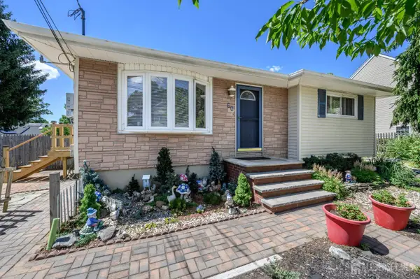 -60 Tyndale Avenue, Monroe, NJ 08831