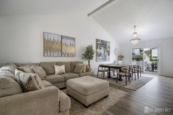 -36 Lynn Court, North Brunswick, NJ 08902