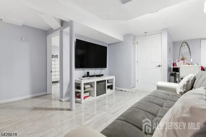 -1129 E Henry Street, Linden, NJ 07036 - #3