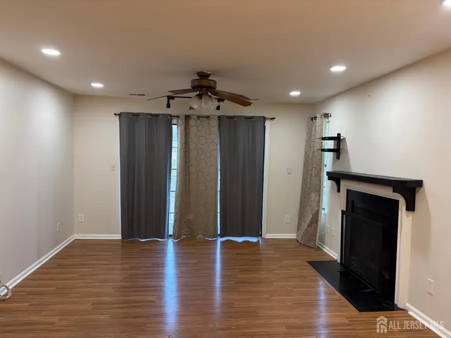 -60 Lear Court, East Brunswick, NJ 08816 - #2