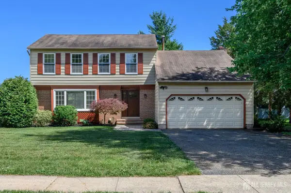 -133 Hickory Road, Franklin, NJ 08873