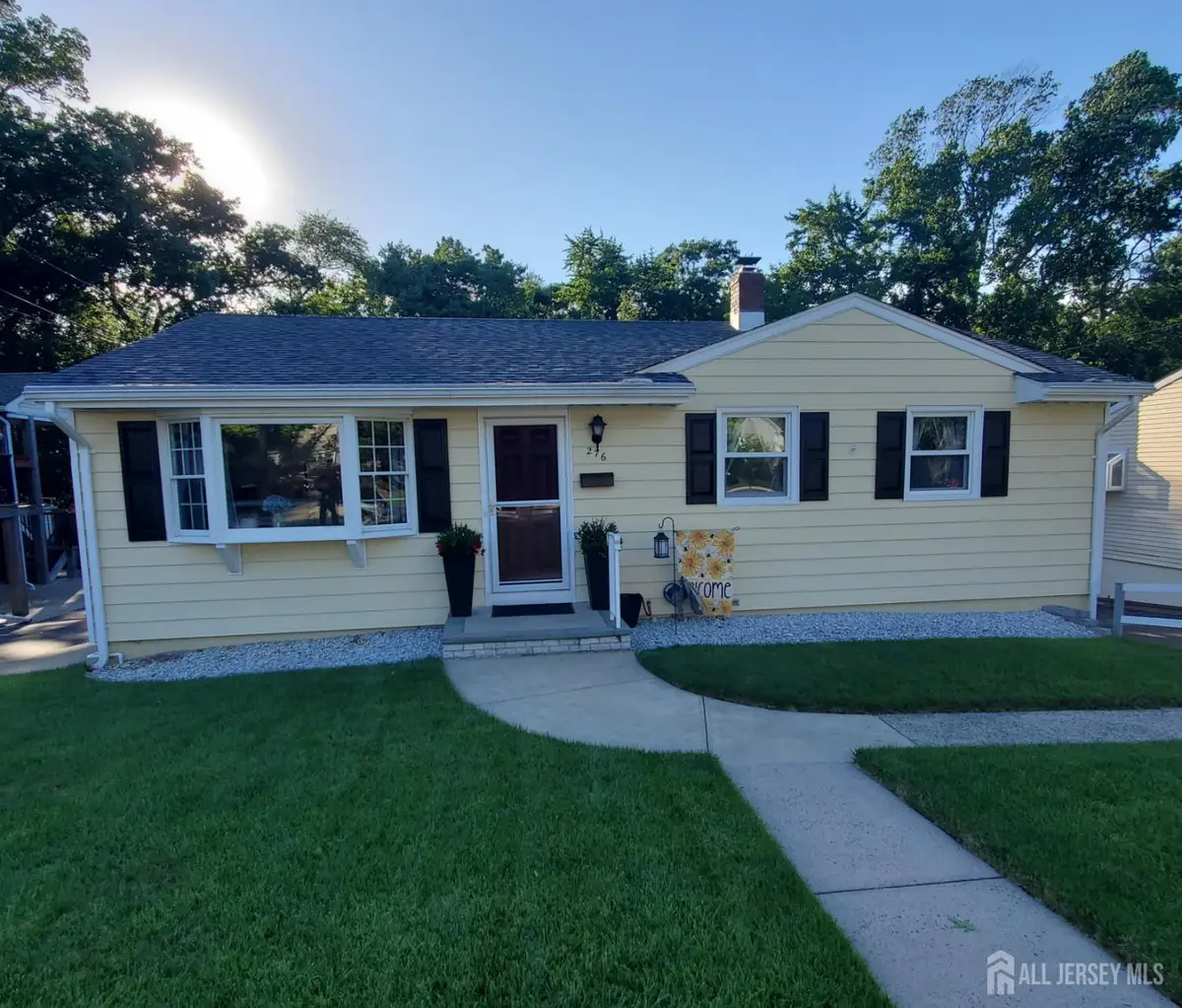 -276 Crestwood Drive, Milltown, NJ 08850 - #1