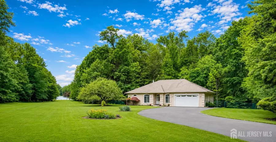 -93 Sand Hills Road, Kendall Park, NJ 08824 - #2