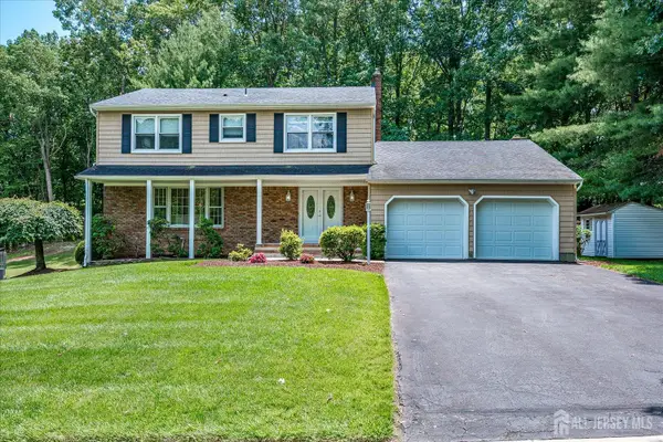 -47 Buffalo Run, East Brunswick, NJ 08816
