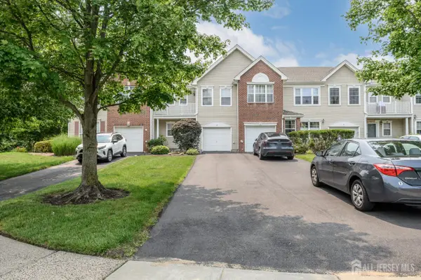 -12 Ardmore Place, East Brunswick, NJ 08816