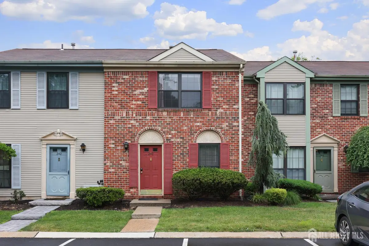 -243 Hampshire Court, Piscataway, NJ 08854 - #1