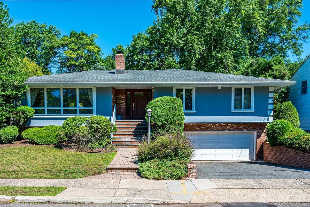-25 Marshall Drive, Edison, NJ 08817 - #1