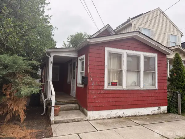 -47 May Street, Hopelawn, NJ 08861