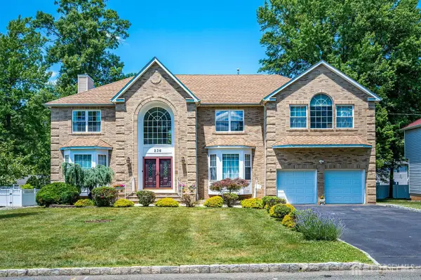 -236 W Shirley Avenue W, Edison, NJ 08820