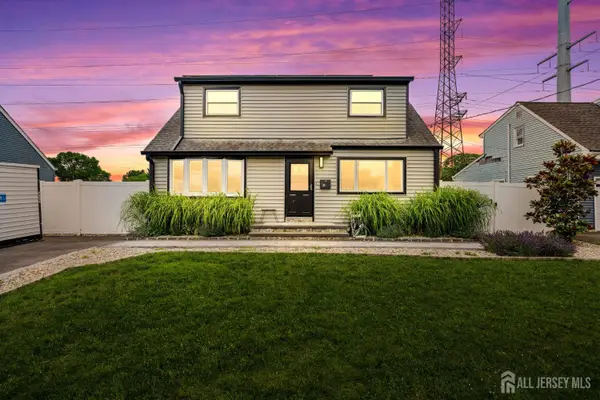 -23 Longfield Road, New Brunswick, NJ 08901