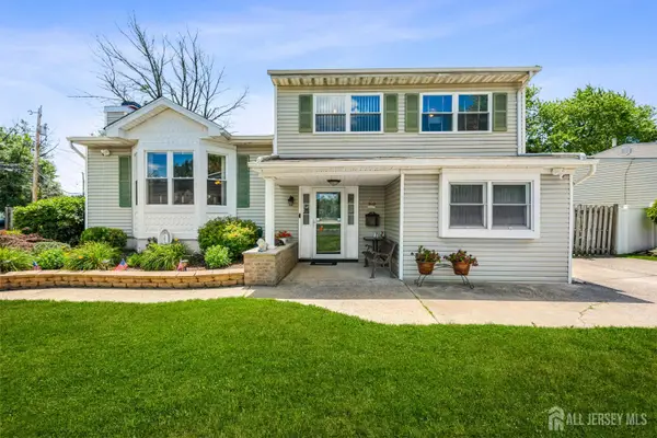 -55 Woodview Drive, Old Bridge, NJ 08857